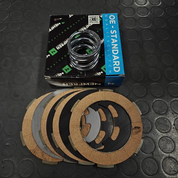 KIT DISCHI FRIZIONE RINFORZATI UNA MOLLA APE 50 / VESPA 50 / 125