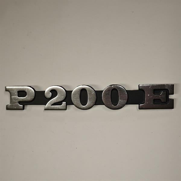 TARGHETTA COFANO LATERALE P 200 E