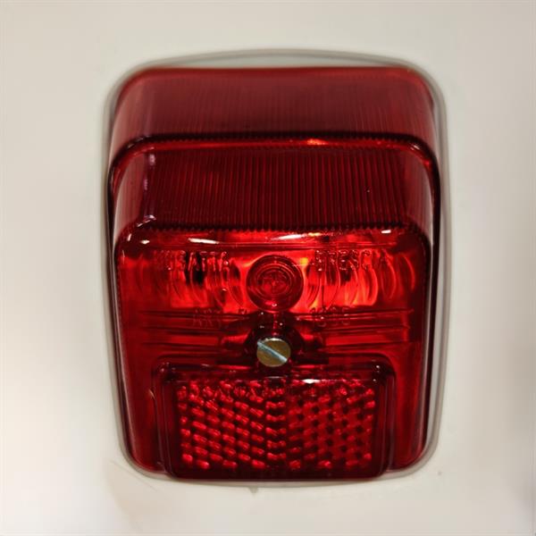 FANALE POSTERIORE COMPLETO DI GUARNIZIONE VESPA 50 R / L