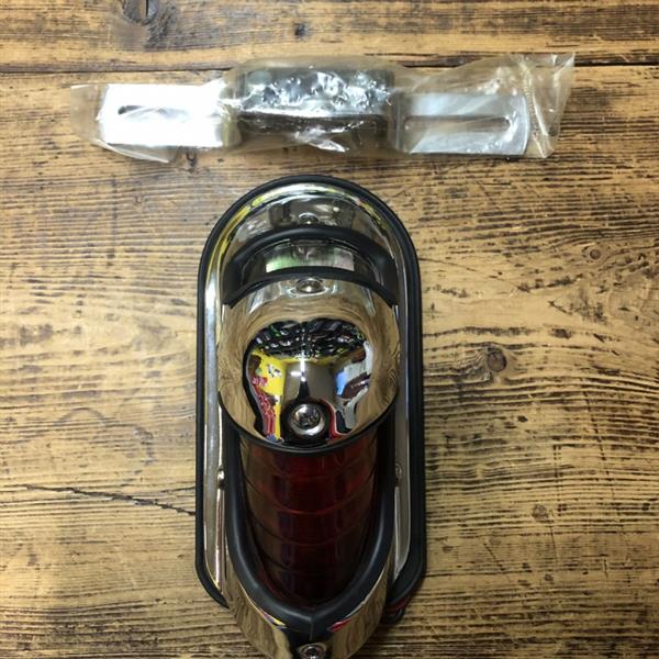 FANALE POST. CROMATO CON PORTA TARGA CUSTOM NAKED