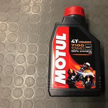 MOTUL 7100 10W40