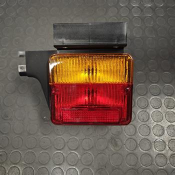 FANALE POSTERIORE DX NERO APE FL2