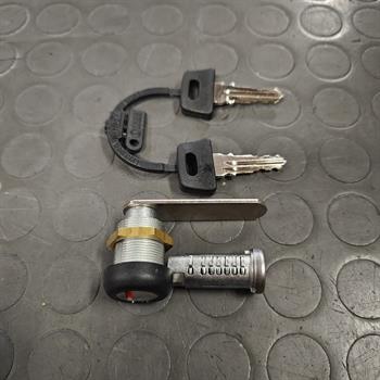 KIT COMPLETO  SERRATURA PORTA APE TM