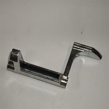 GANCIO CHIUSURA BAULETTO ANTERIORE VESPA 50 FL