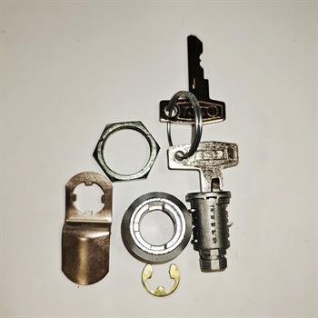 SERRATURA SPORTELLO LATERALE VESPA 50 / 125