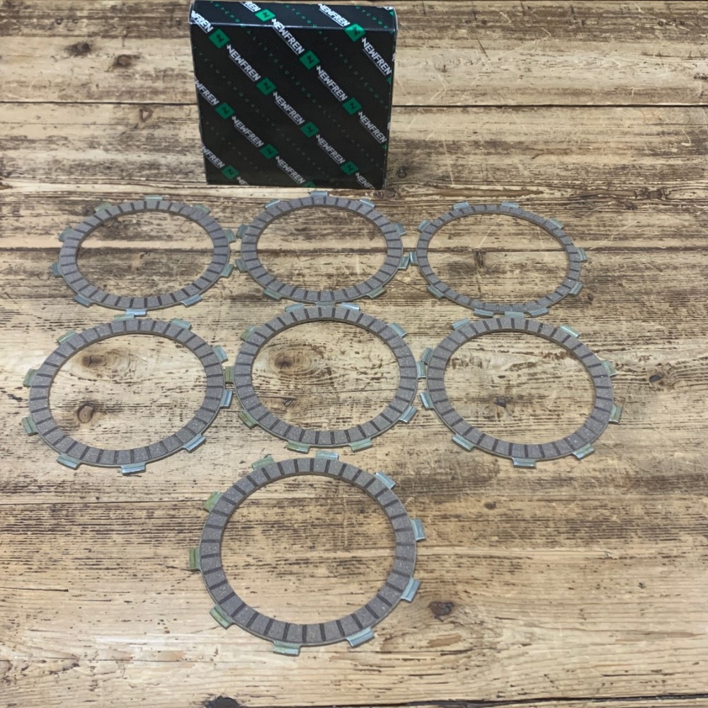 SET DISCHI FRIZIONE GUARNITI