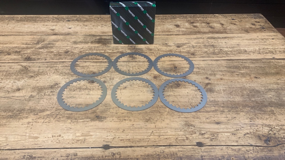SET DISCHI FRIZIONE GUARNITI