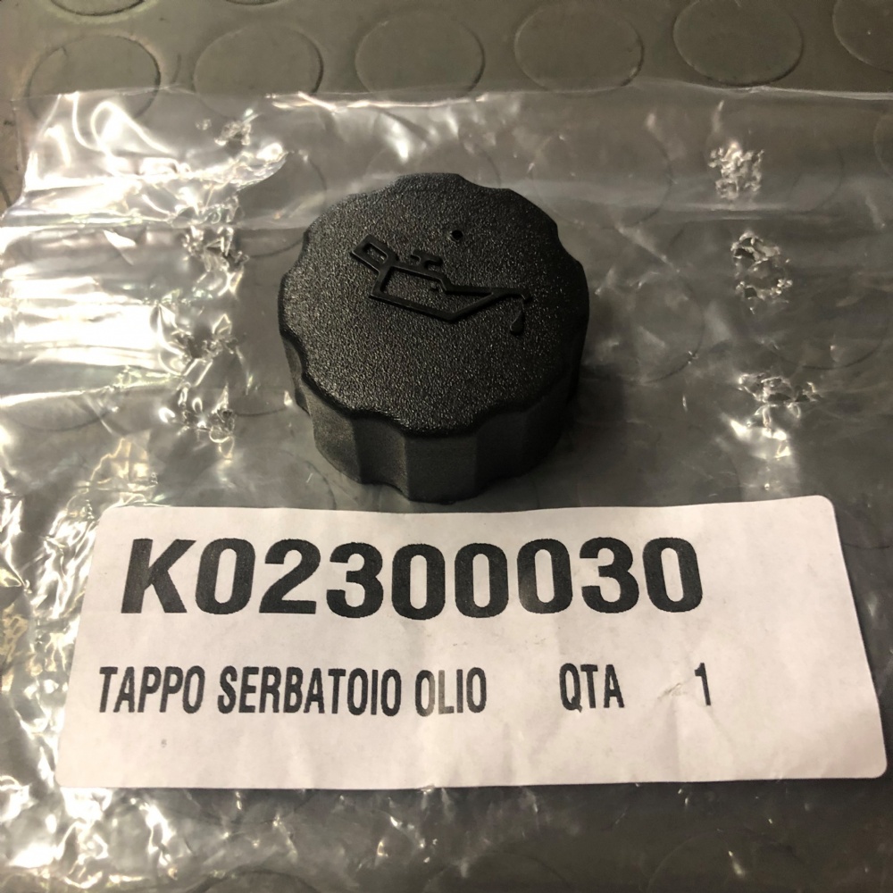 TAPPO SERBATOIO OLIO